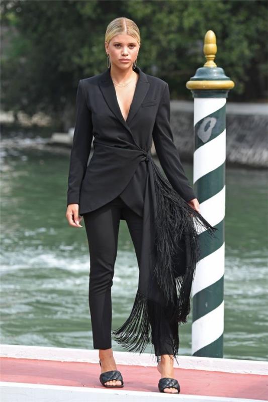 sofia richie επίσημες φθινοπωρινές τάσεις