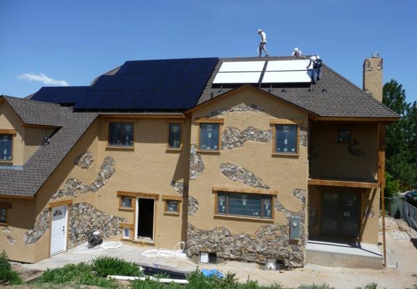 ηλιακά συστήματα και φωτοβολταϊκά βιώσιμα σύγχρονα