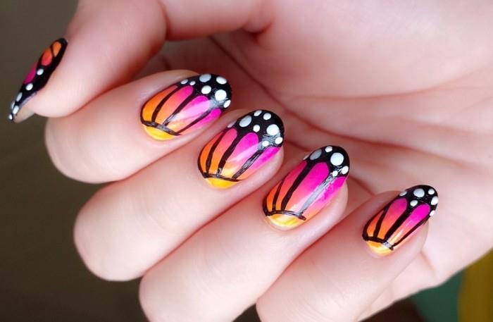 καλοκαιρινά νύχια πολύχρωμο μοτίβο πεταλούδας