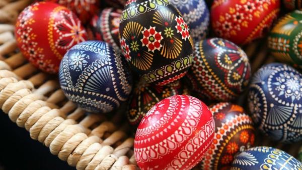 σορβικά πασχαλινά αυγά πεντάλ λουλούδια αστέρια