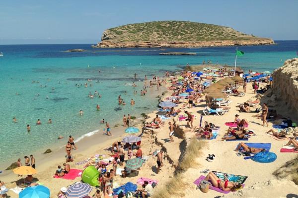 Ισπανία διακοπές παραλία cala comte ibiza