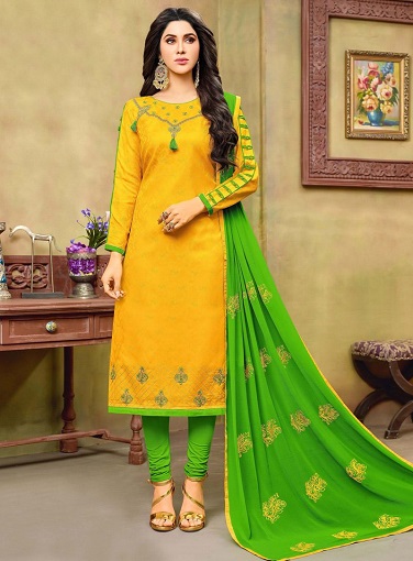 Geltonos ir žalios spalvos „Salwar“ kostiumas
