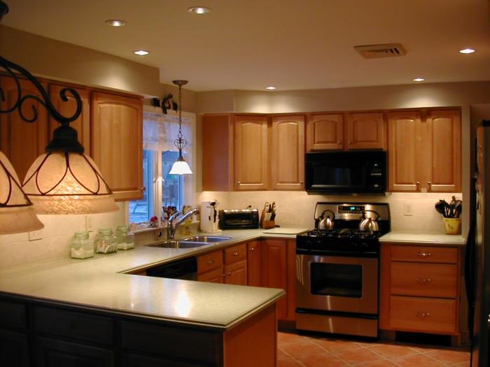 εγκαταστήστε πρίζες διακόπτη φωτισμού ζώνες επιφάνειας εργασίας κουζίνας