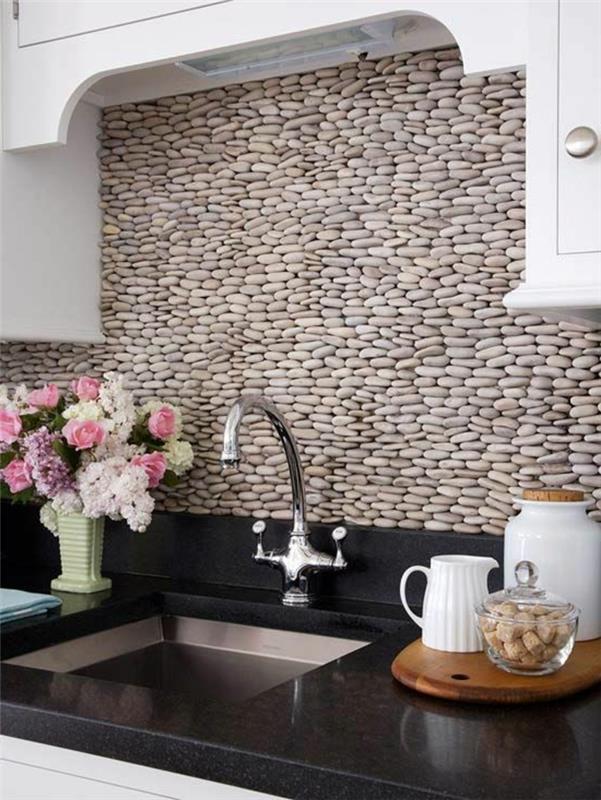 πέτρινος τοίχος κουζίνα πίσω τοίχος λουλούδια όμορφες ιδέες διαβίωσης