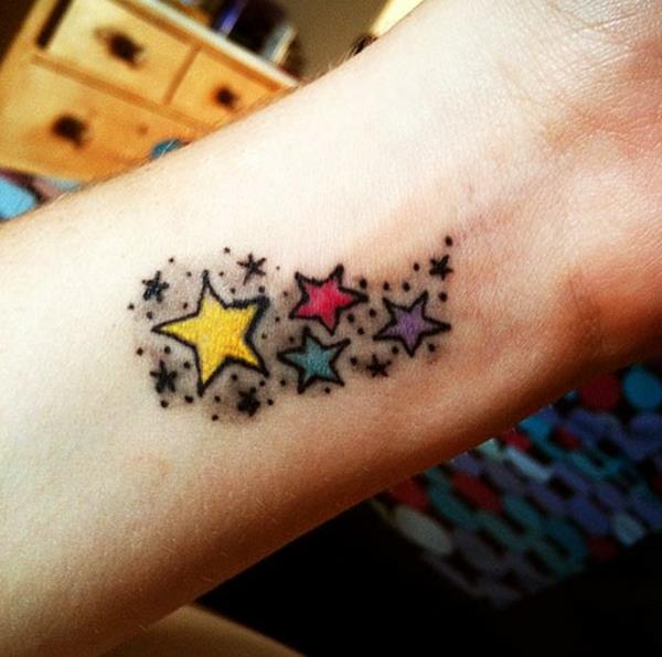 αστέρι τατουάζ που σημαίνει καρπός