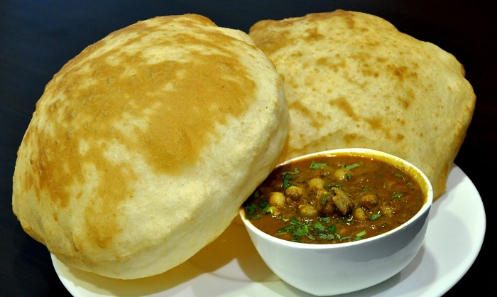 Garsioji Chole Bhature Laknau