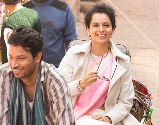 Tanu Weds Manu içinde Kangana Ranaut Saree