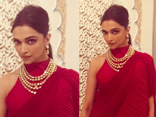 Saree içinde Deepika Padukone