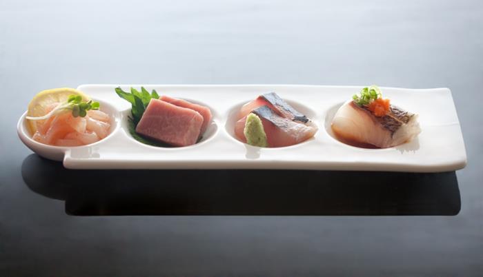 σετ επιτραπέζιων σούσι λευκά πορσελάνινα ιαπωνικά επιτραπέζια σκεύη