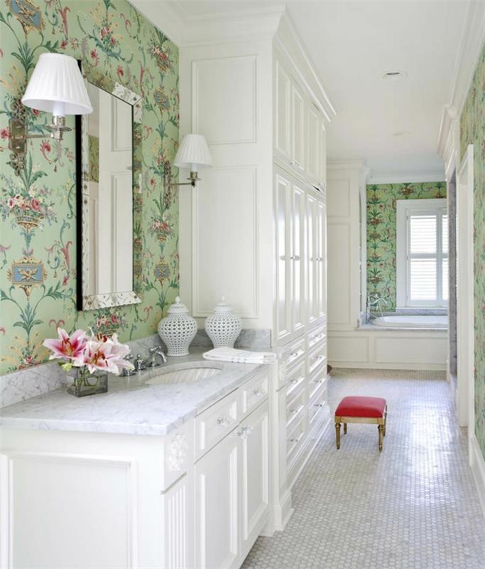 μοτίβο ταπετσαρίας τοιχογραφία μπάνιου τοιχογραφία floral μοτίβο λευκά έπιπλα μπάνιου