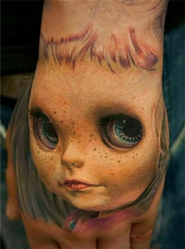 σχέδια τατουάζ τατουάζ τρισδιάστατη κούκλα τρόμου