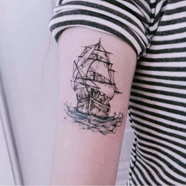 ιδέες για τατουάζ μικρό πλοίο