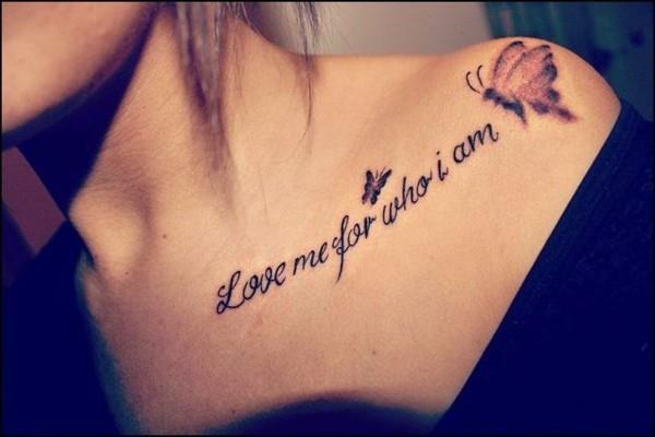 γραμματοσειρές τατουάζ αγαπούν τα ρητά στον τατουάζ ώμων