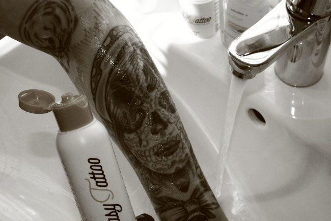 φροντίδα πλύσης τατουάζ