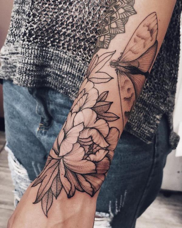 Συμβουλές και τάσεις για τατουάζ 2020 μοτίβο λουλουδιών