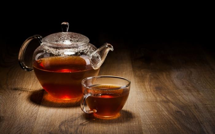 Η παρασκευή τσαγιού είναι τσάι υγιεινά υγιεινά ποτά