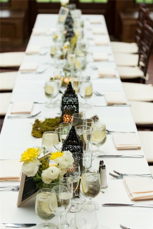 διακοσμητικό τραπέζι γιορτινά γαμήλια λουλούδια κεριά