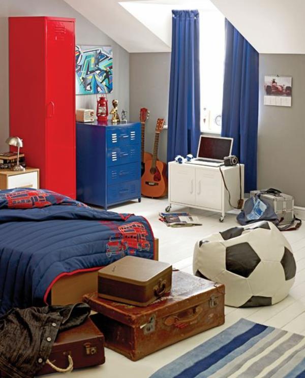 νεανικό δωμάτιο αγόρια μπλε κουρτίνες ντουλάπα κρεβάτι
