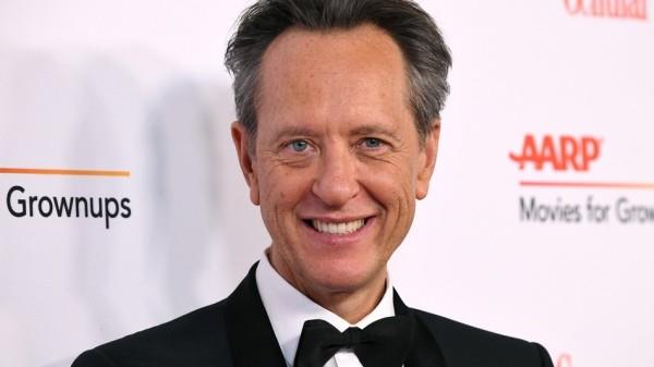 υπέροχη εικόνα του Richard E. Grant