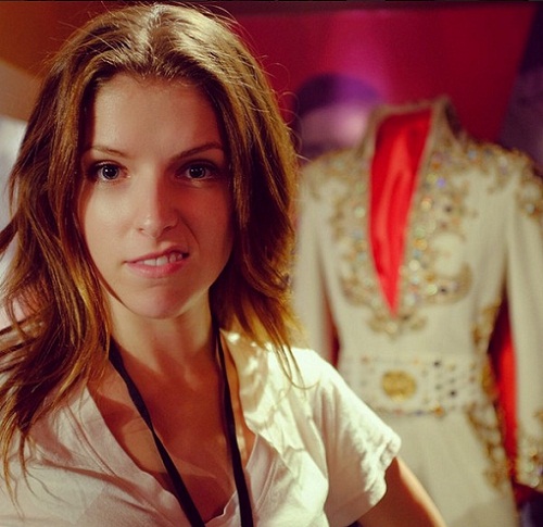 Anna Kendrick Makyajsız 3