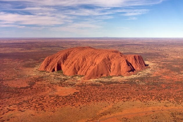 uluru_australia-turist-yerler