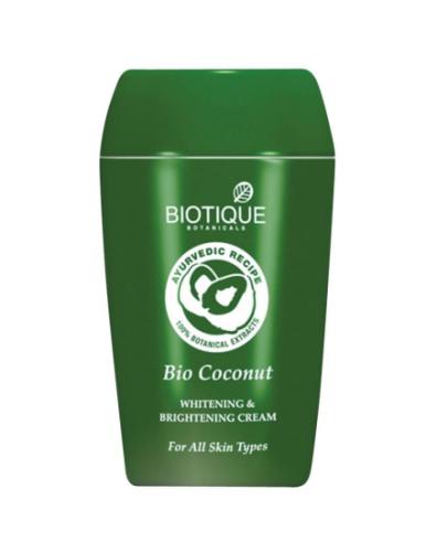 Biotique Bio Coconut balinantis šviesinantis kremas