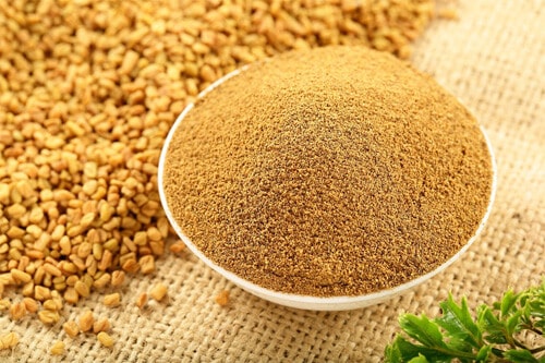 Vaistinės ožragės sėklos ir „Masoor Dal Face Pack“