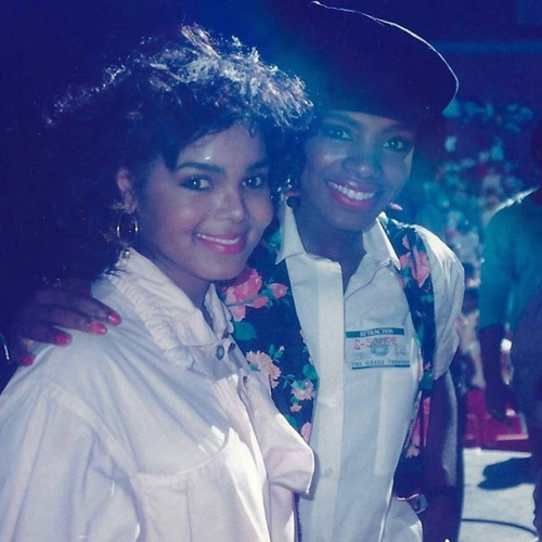 Janet Jackson Makyajsız 6