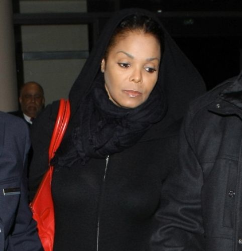 Janet Jackson Makyajsız 1