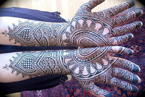 Ayna Görüntüsü Bengalce Mehndi Tasarımı