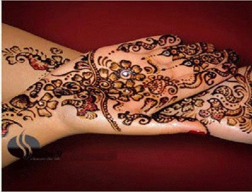 Gölgeli Çiçek Bengalce Mehndi Tasarımları