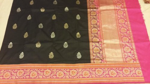 Tasarımcı İpek Varanasi Saree