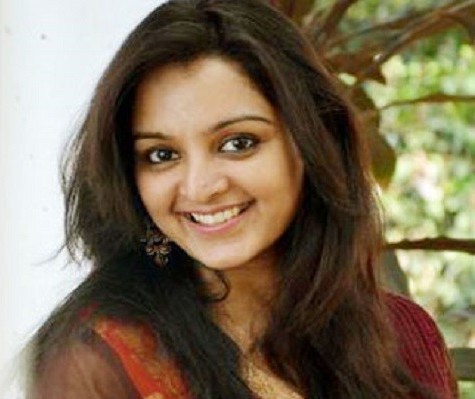 Manju Warrier be makiažo 11