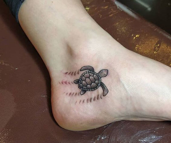 Kulkšnies tatuiruotės dizainas su nuotraukomis 2