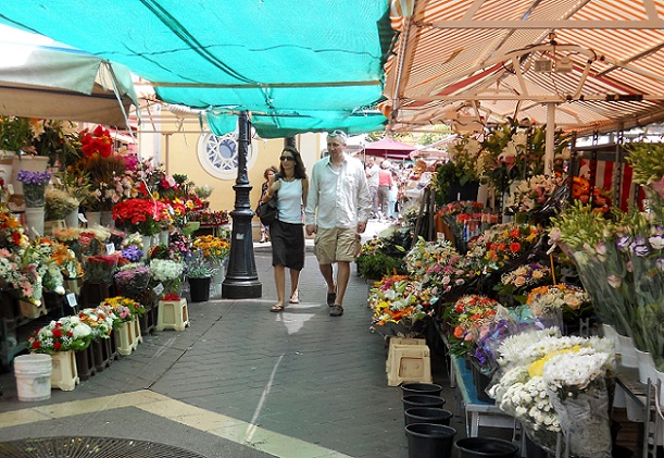 Kurs-saleya-çiçek-pazarı_fransa-turist-yerler
