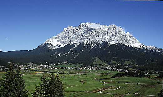 Zugspitze Dağı