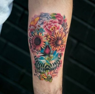 Abstrakti kaukolės tatuiruotė