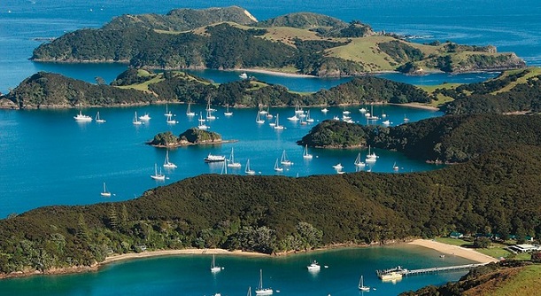 island-bay_new-zealand-tourist-places