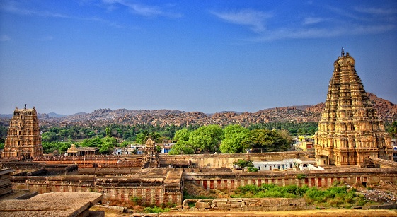 Karnataka'nın Turistik Yerleri