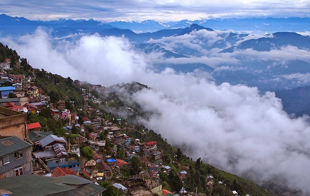 summer-in-darjeeling_darjeeling-tourist-places
