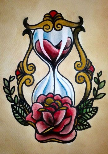 „Hourglass Beauty“ senosios mokyklos tatuiruotė