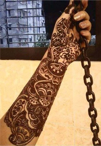 Pakistano „Mehandi“ dizainas visoms rankoms