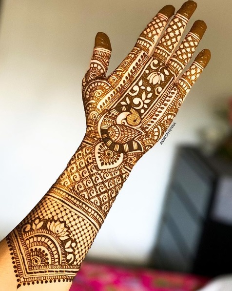 Povas Mehendi dizainas