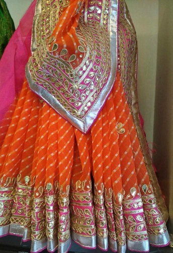 Rajasthani Gota Saree'de Çalışmak