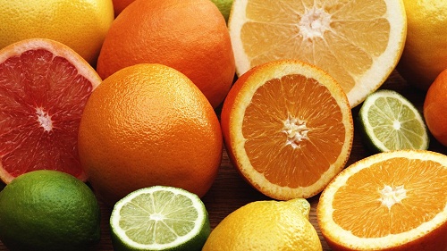 Maisto produktai, kurių reikia vengti žindant citrusinius vaisius