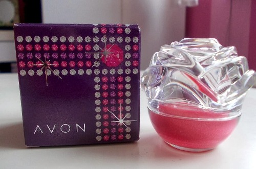 Avon rose kiss lūpų balzamas