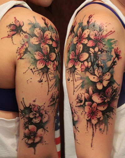 Speciali akvarelės genčių gėlių tatuiruotė