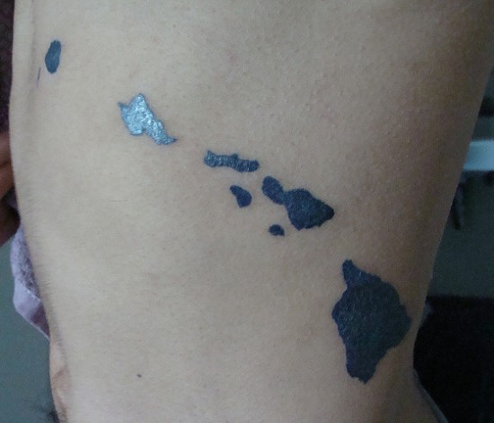 Havajų tatuiruotės dizainas „Black Ink“