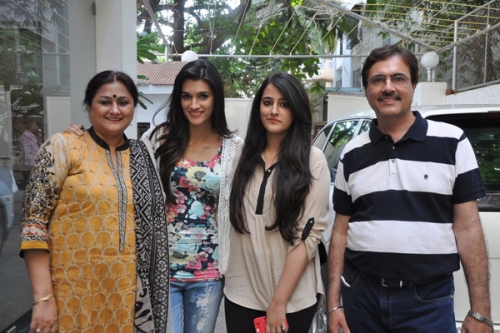 Makyajsız Kriti Sanon 4