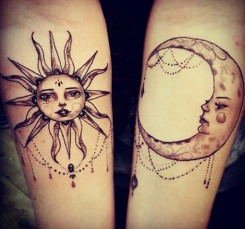 Mėnulio simbolis dangaus tatuiruotė